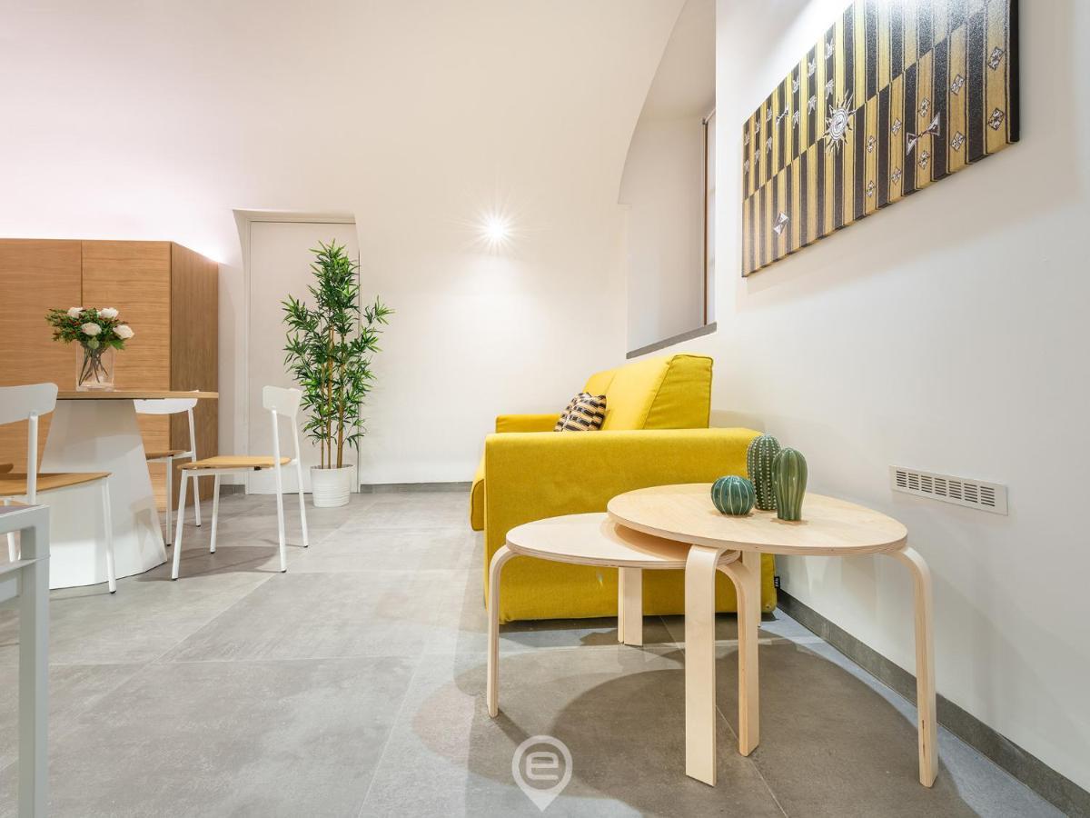 Casa Spada Apartments - City Centre Cagliari Exterior photo