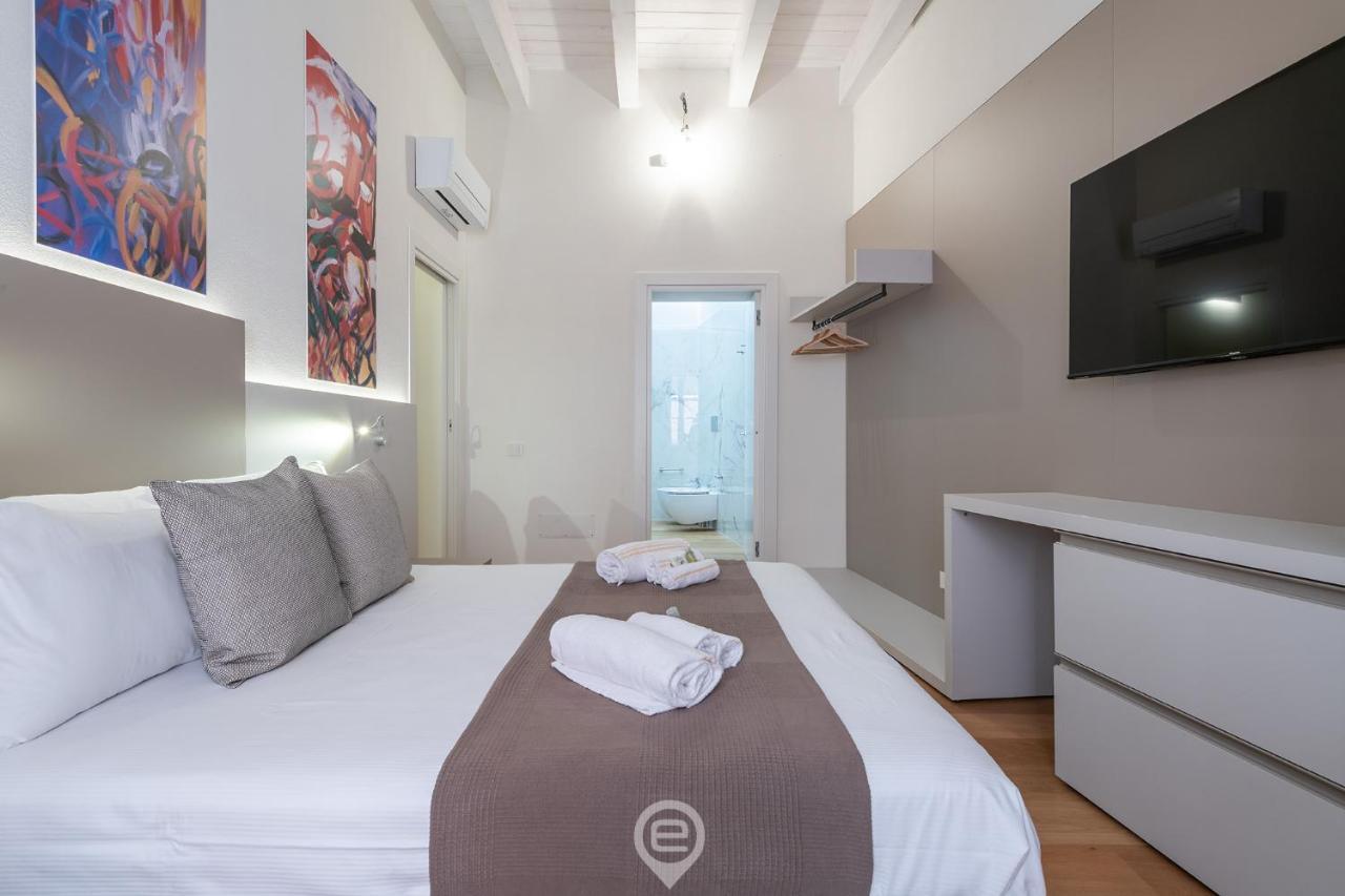 Casa Spada Apartments - City Centre Cagliari Exterior photo